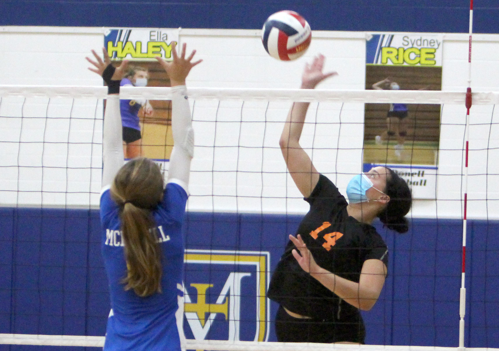 Stanley-Boyd at McDonell volleyball 9-24-20